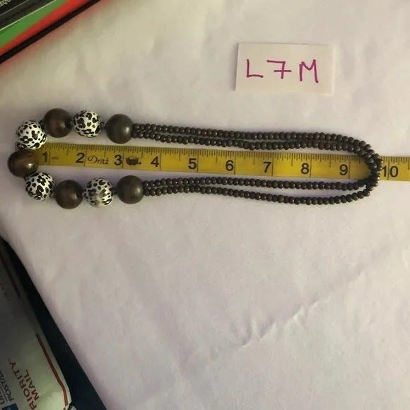 Wooden Spotted Bead Statement Necklace - Picture 5 of 6